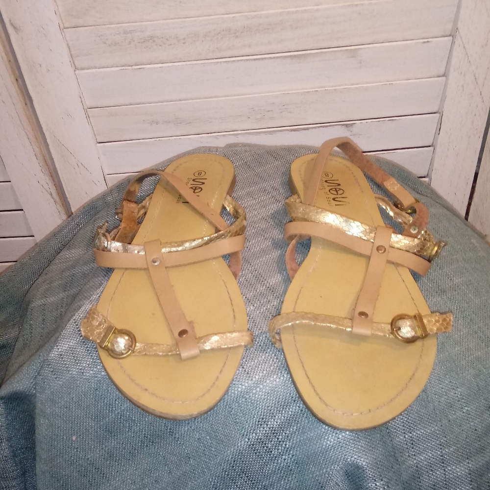 Gold and tan strappy sandles